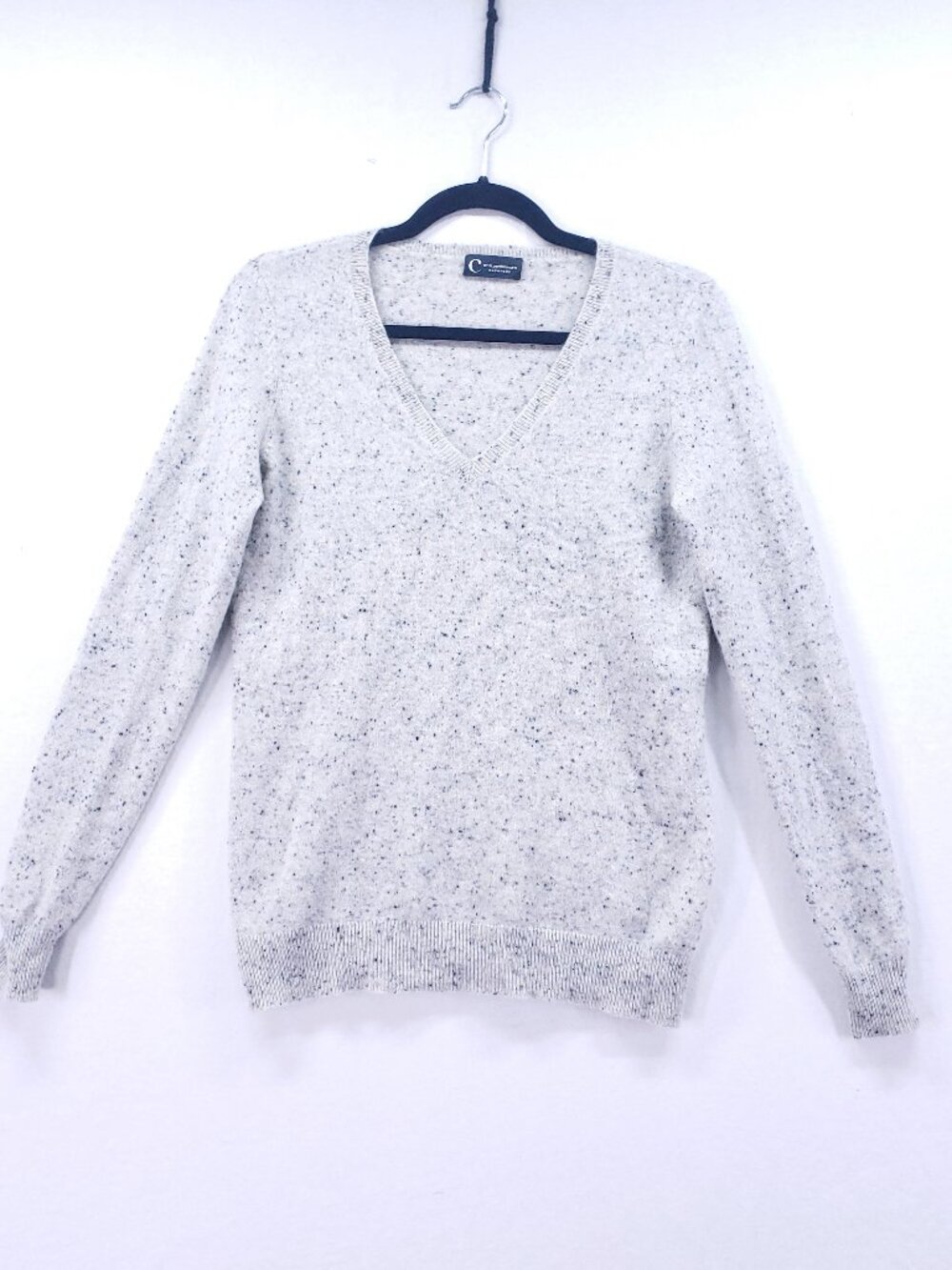 C by Bloomingdale's 100% Cashmere V Neck Sweater Speckled Light Gray Preppy